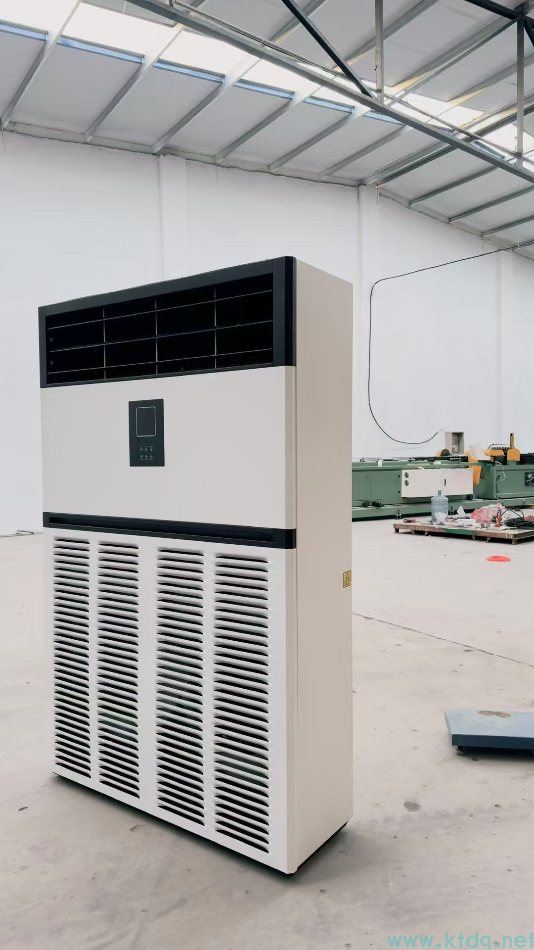 廠(chǎng)家供應(yīng)大型10匹商用水空調(diào) 冷暖兩用水冷空調(diào)井水柜機(jī)